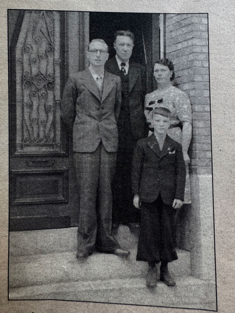 1931